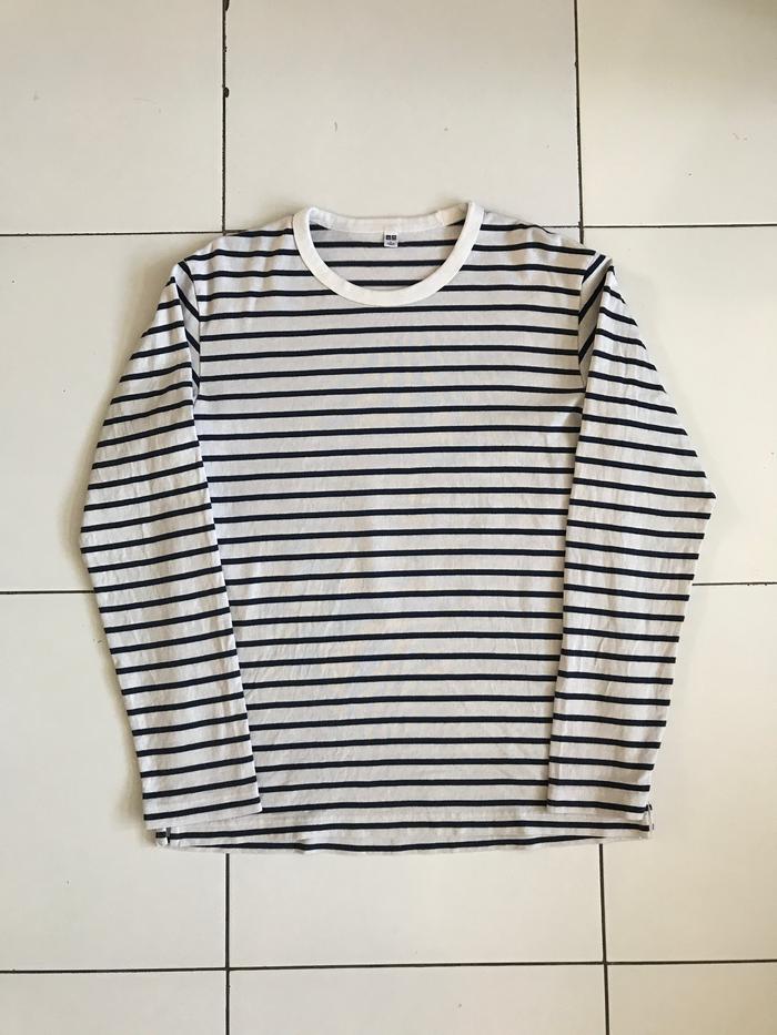 Uniqlo Stripe Crewneck Second Thrift Size L