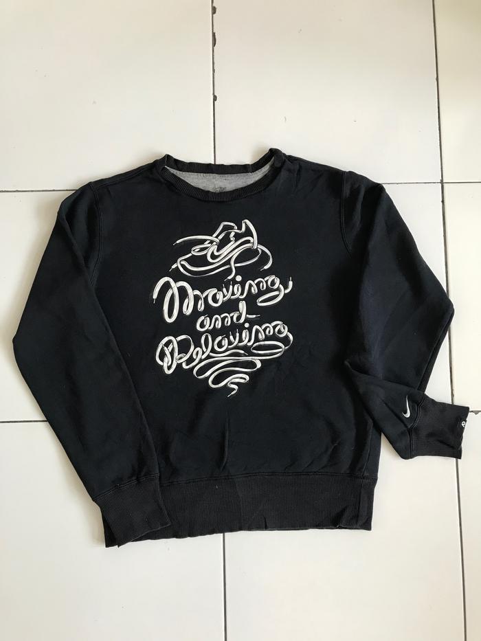 Nike Script Crewneck Second Thrift Size M fit L