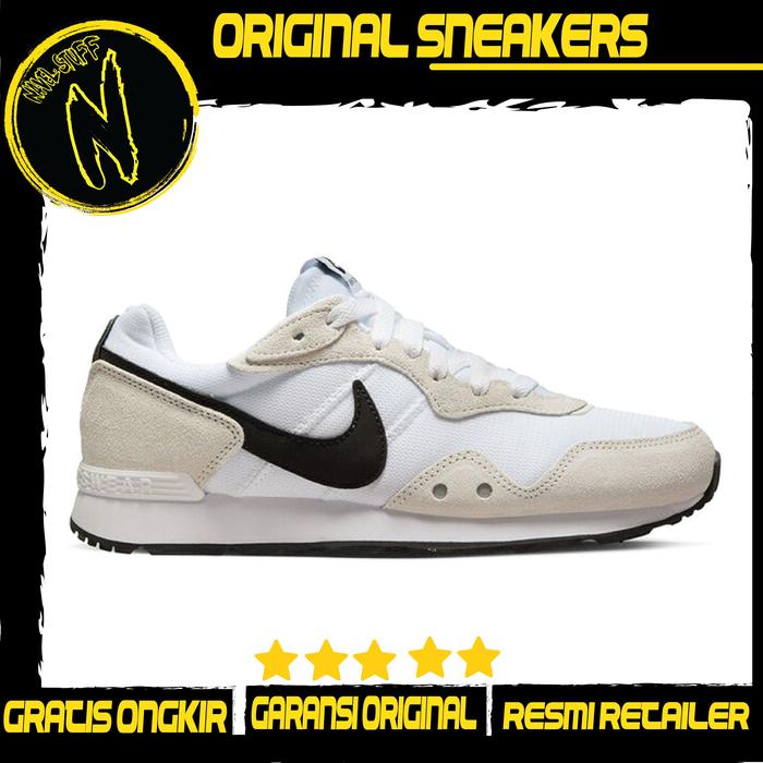 NIKE Venture Runner White / Black Original Resmi BNIB