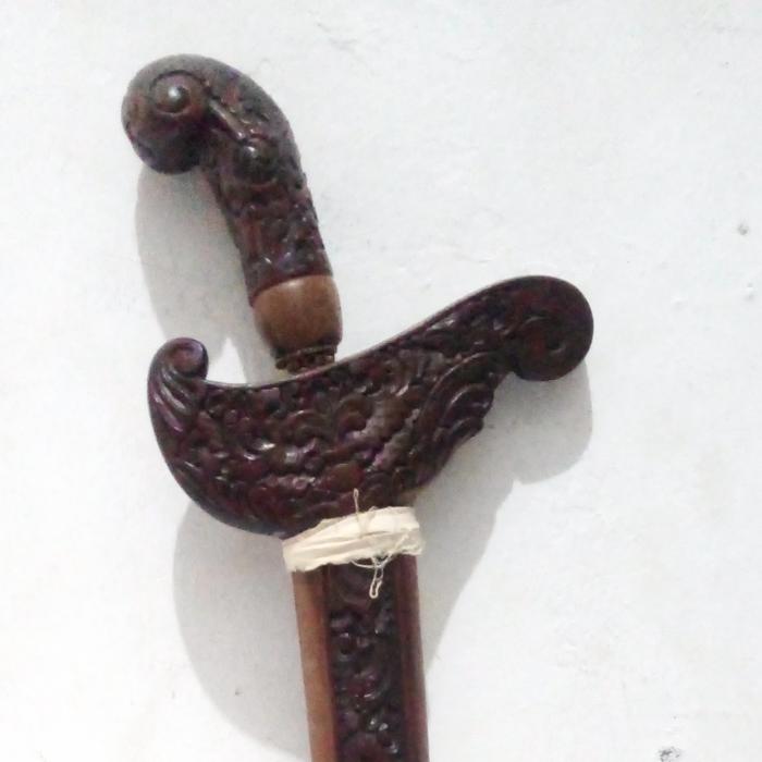Keris brojol sepuh