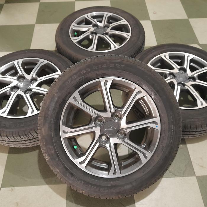 velg oem agya/ayla ring 14+ban 2022