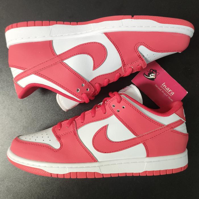 Sepatu Bekas Nike SB Dunk University Red - Size 42