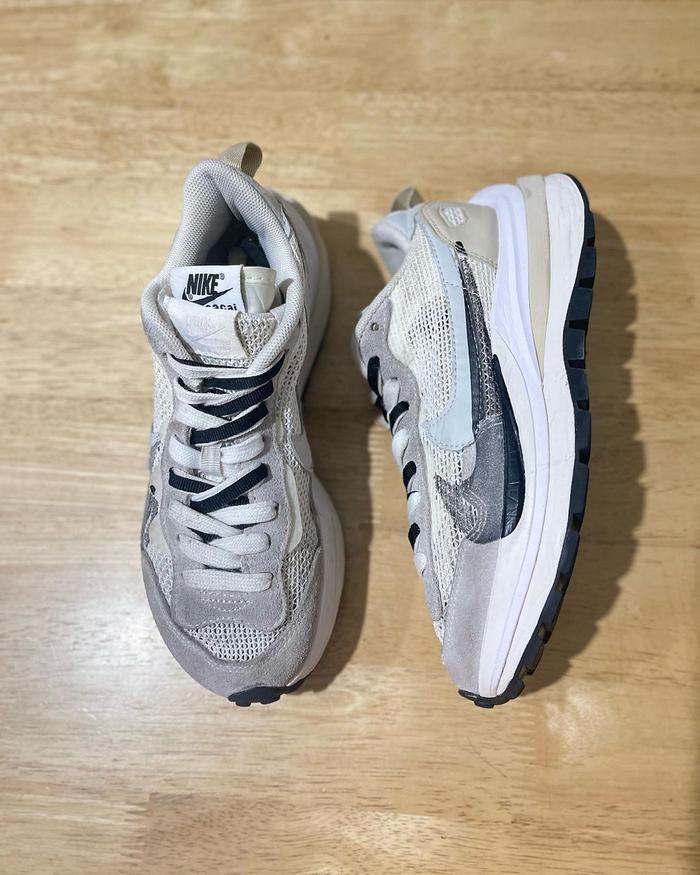 Preloved Nike Vaporwaffle x Sacai size 37.5
