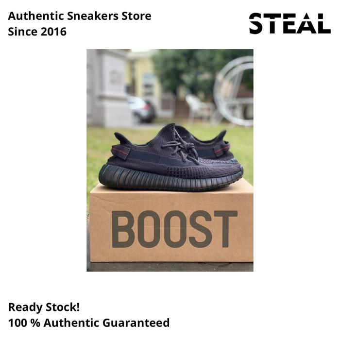 Yeezy 350 V2 Black
