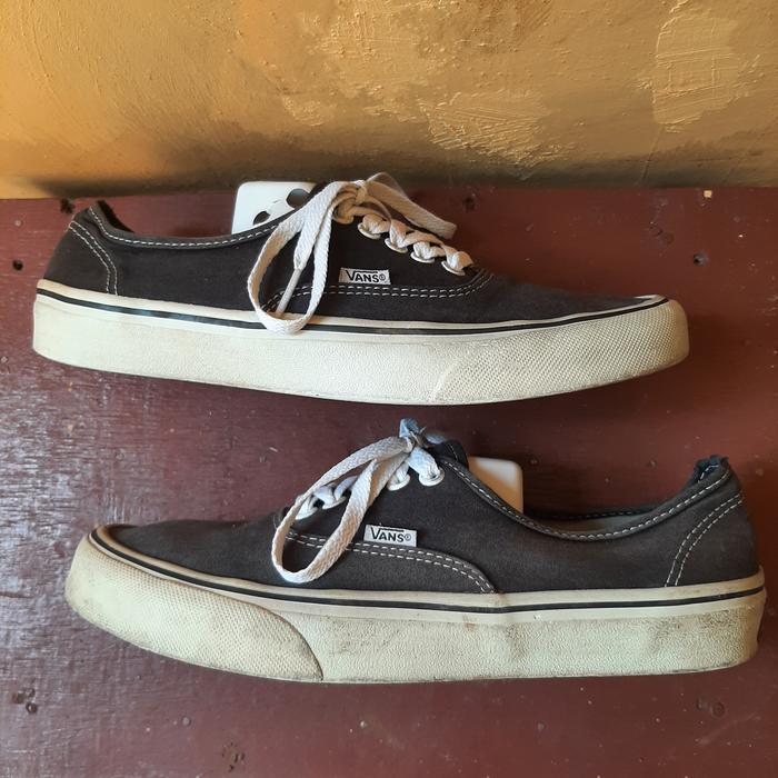 PRELOVED! Vans Authentic Second