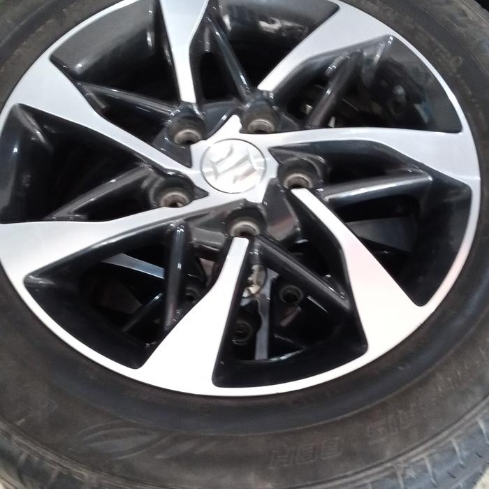 velg mobil Ertiga ring 15 + ban