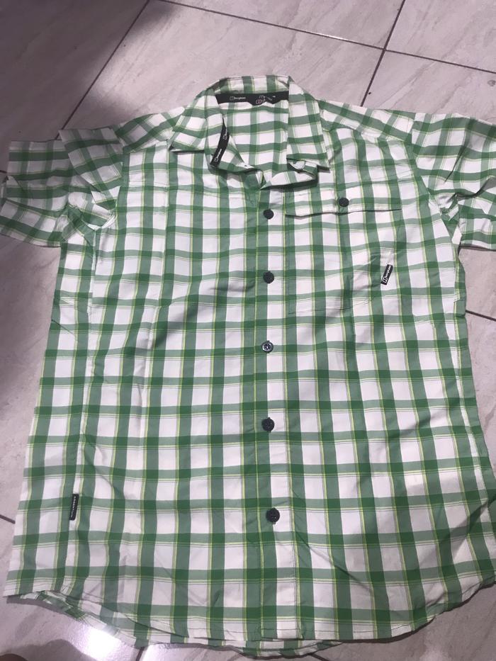 Kemeja berghaus size s bekas