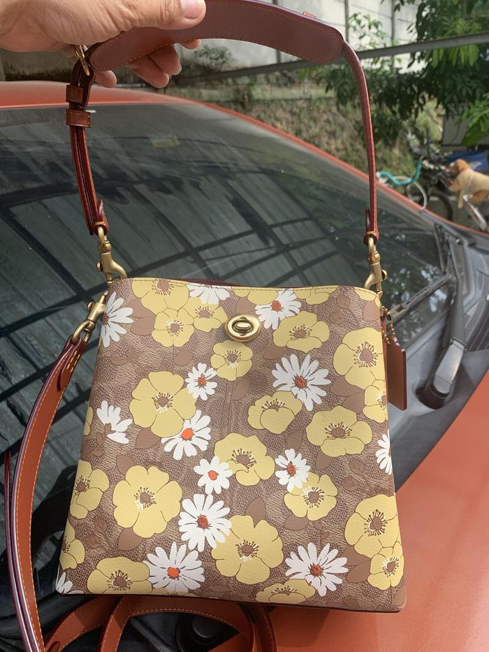 Willow coach bucket tan rust flower