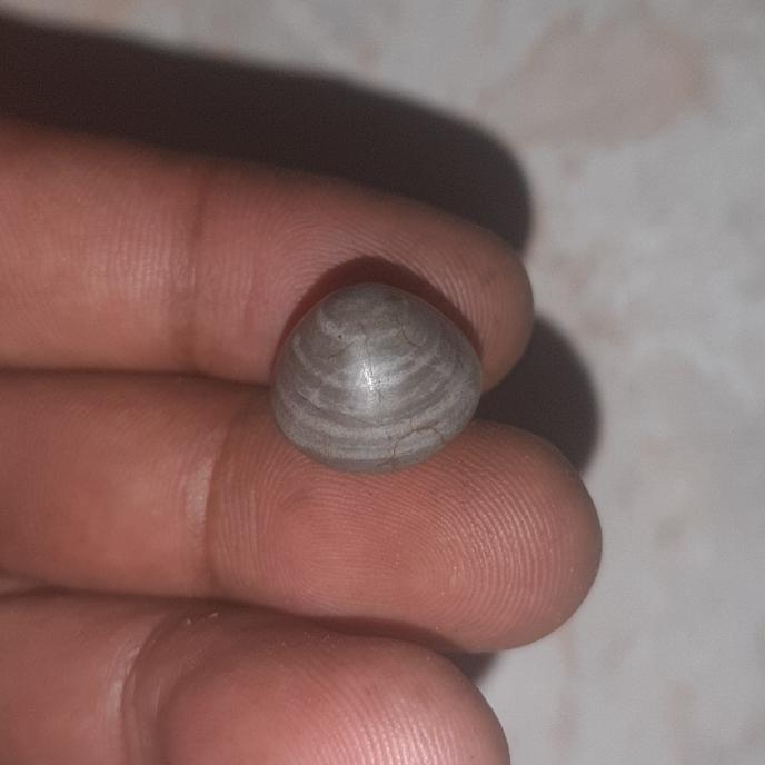 batu mustika puser bumi