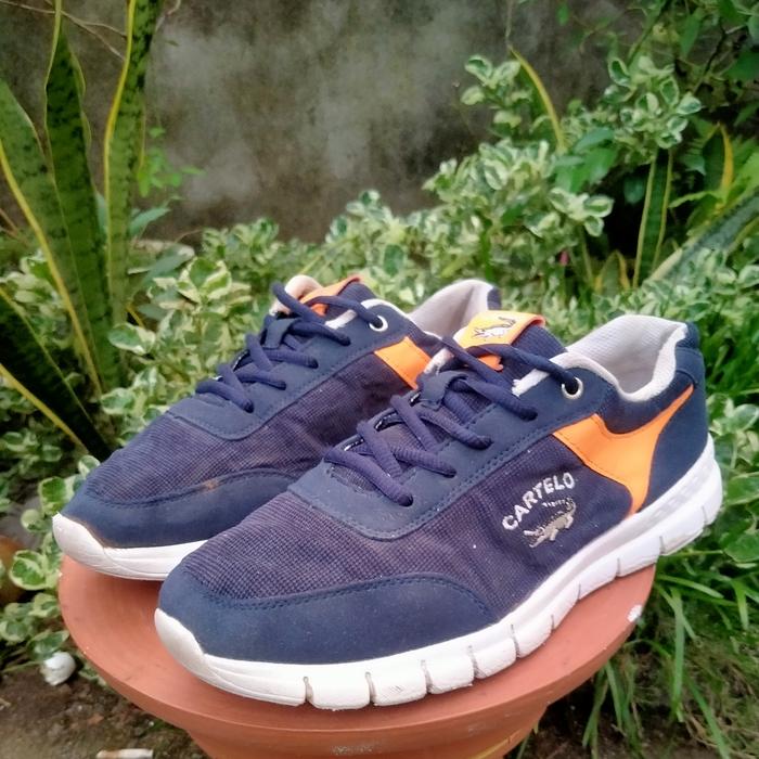Sepatu Second Preloved Sneakers Brand Cartelo size 41 insole 26 cm