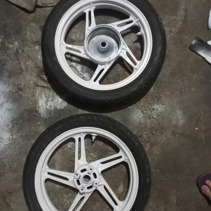 velg beat fi new karbu scoopy genio vario110 putih