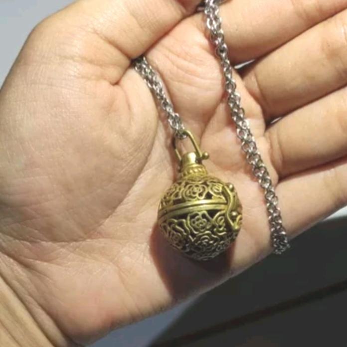 koleksi liontin KEBO LANDOH