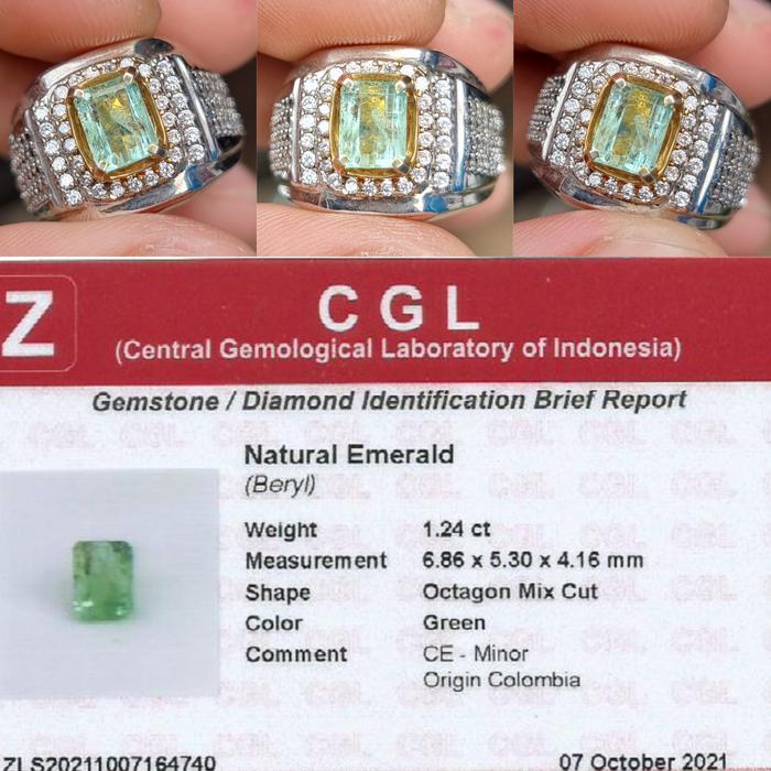Natural HQ Batu Green Emerald Beryl Jamrud Colombia CE-Minor 1.24 Cts