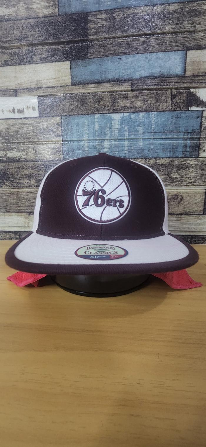 Topi Snapback NBA Philadelphia Sixers Hardwood Classic Enterprise XL