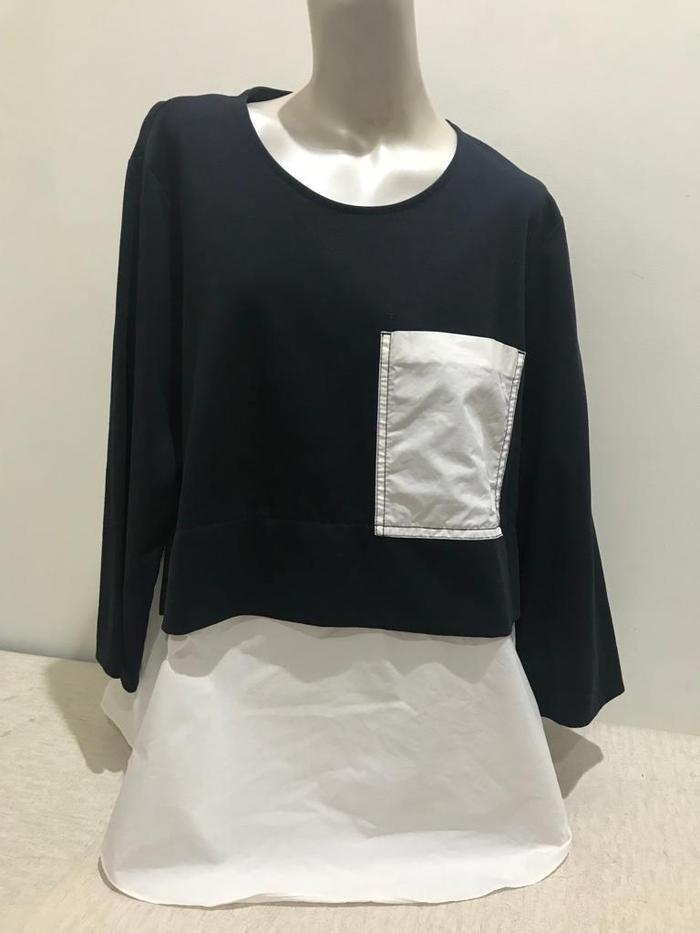 BLOUSE KAOS COS ORIGINAL PRELOVED BAHAN COTTON WARNA HITAM PUTIH SZ L