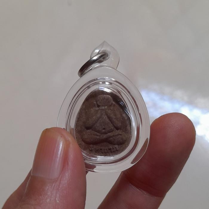 liontin phra pidta bless ajahn teelek 2557