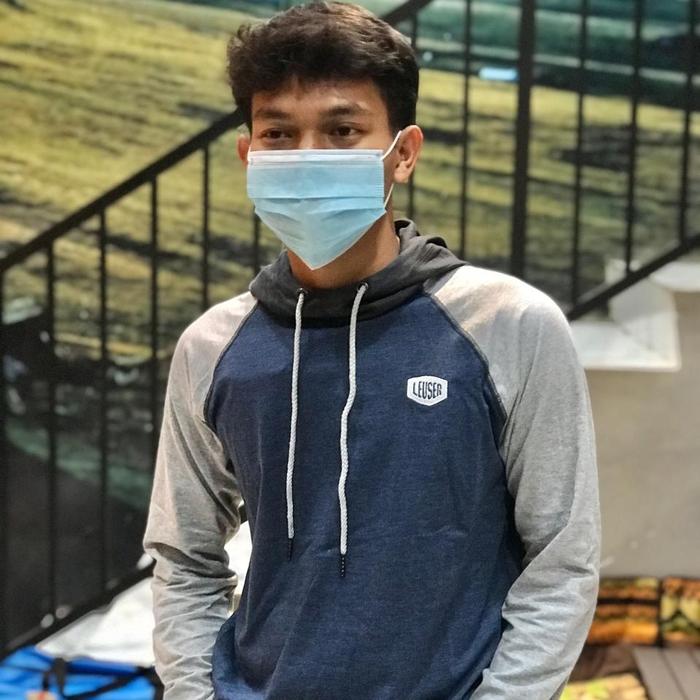 kaos Hoodie Leuser