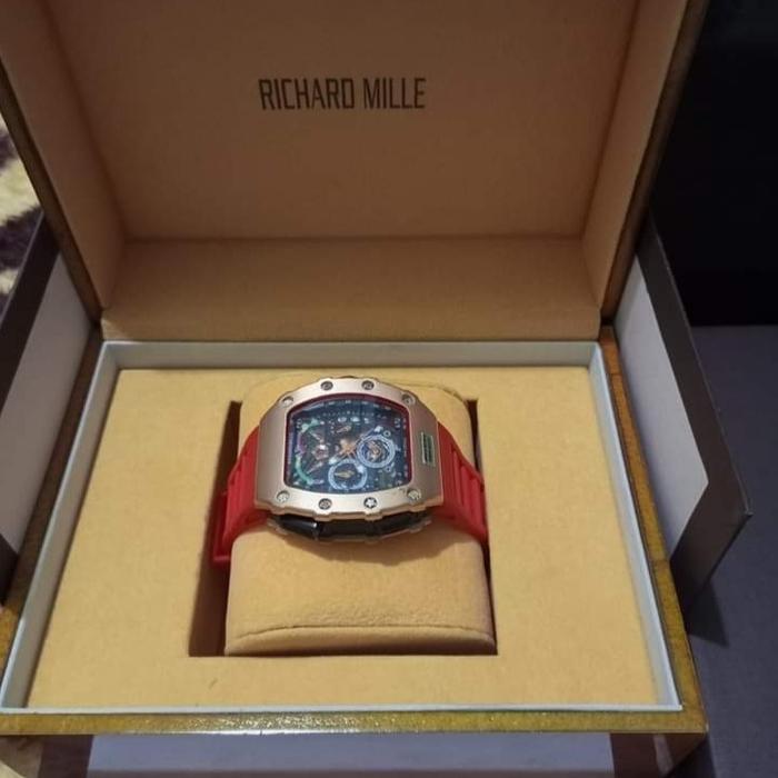 Jam RM KW