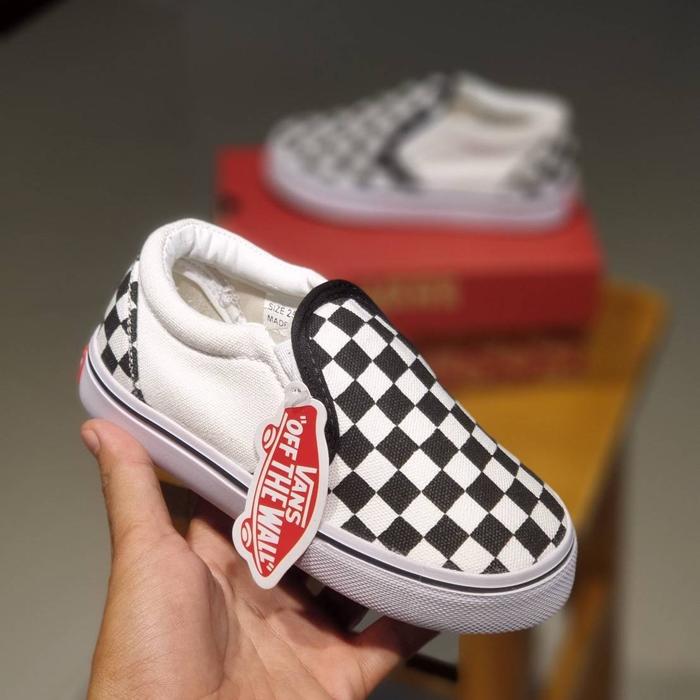 sepatu vans anak slip on checkerboard catur putih