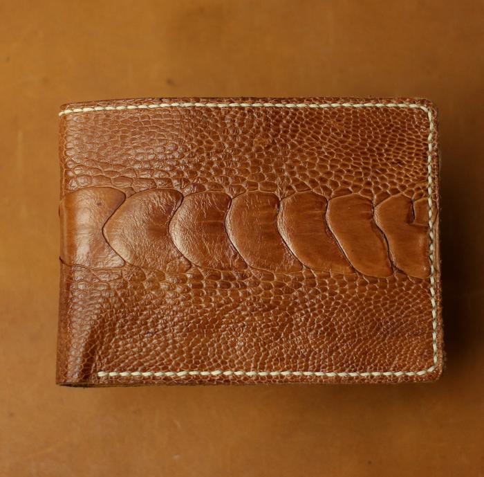 Dompet Kulit Burung Unta Asli "The Brown Ostrich Wallet"