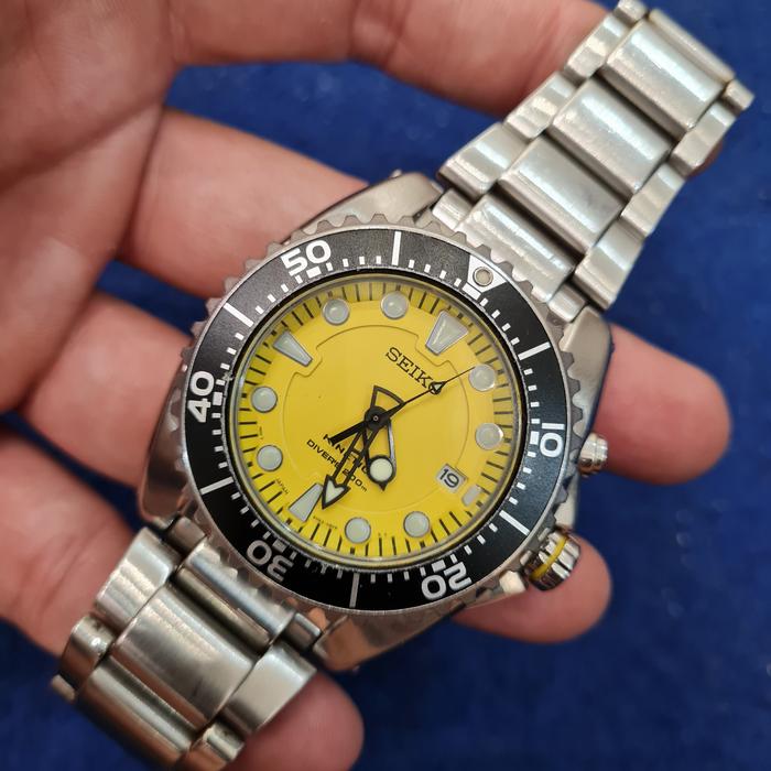 seiko kinetic BFK 5M62 yellow dial ( rare item) JDM good condition