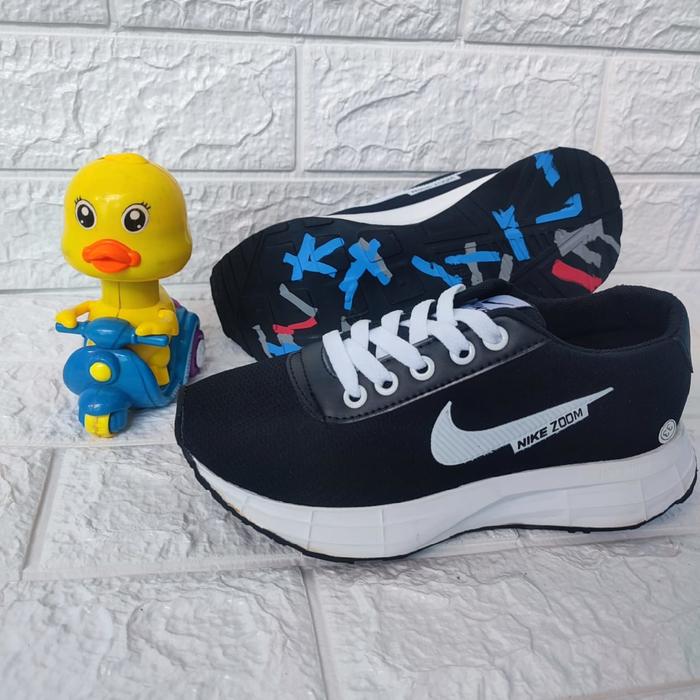 SEPATU NIKE ZOOM COWOK CEWEK/ SEPATU SEKOLAH / SIZE 36-38 (FREE BOX)