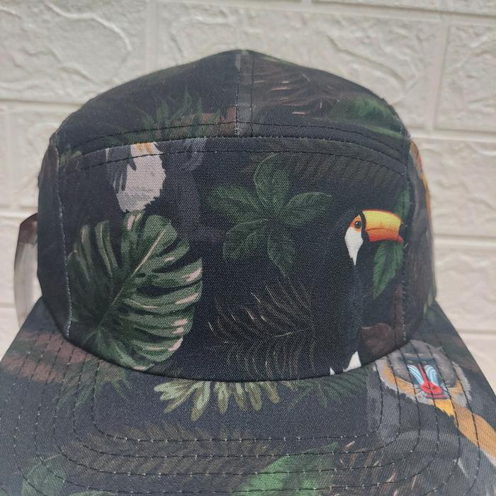 topi new era 5 panel
