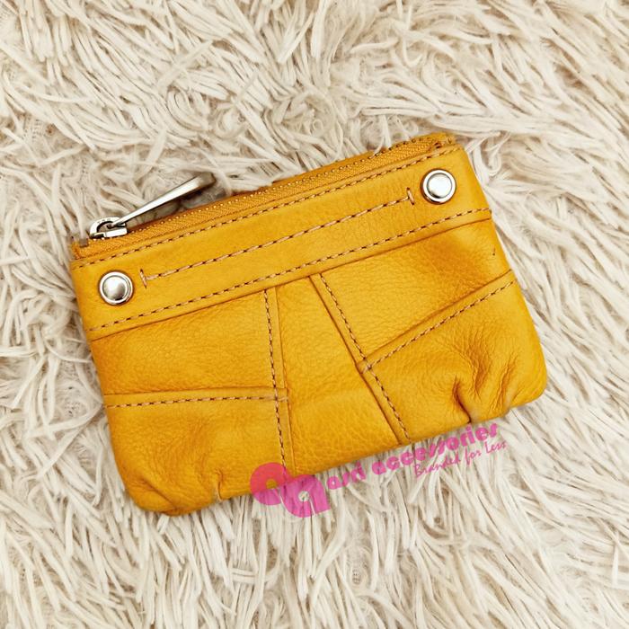 Preloved Authentic Fossil Fifty Four Small Bifold Wallet Yellow Mustar