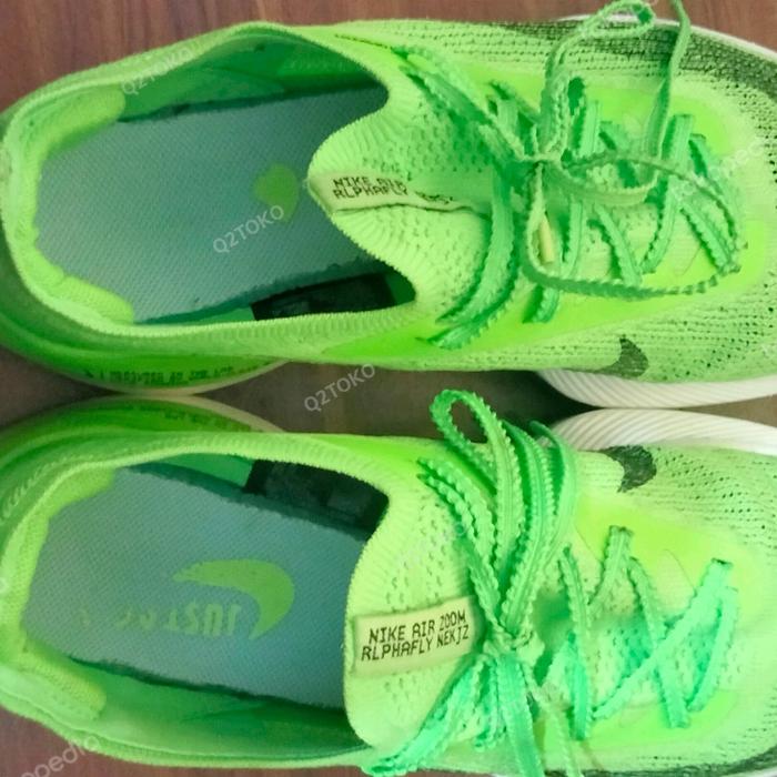 sepatu second branded original NIKE ZOOM SAMPAN green