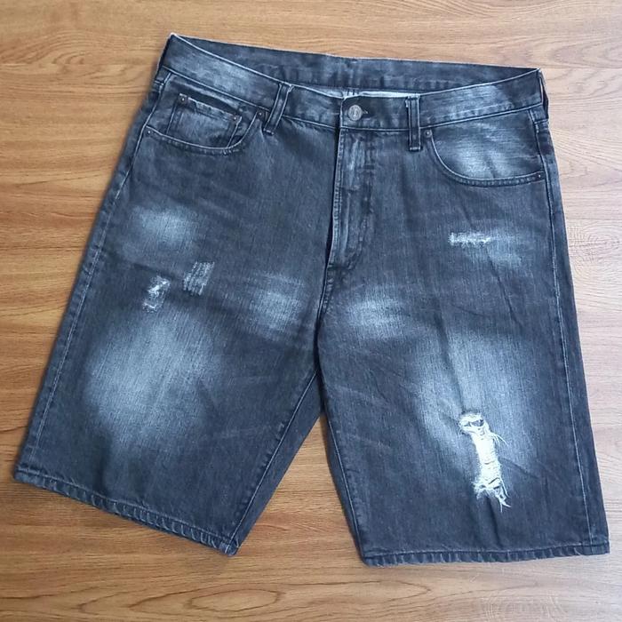 GU By Uniqlo Ripped Jeans original
