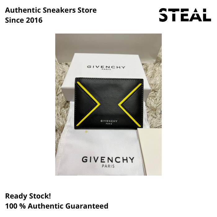 Givenchy Paris Cardholder