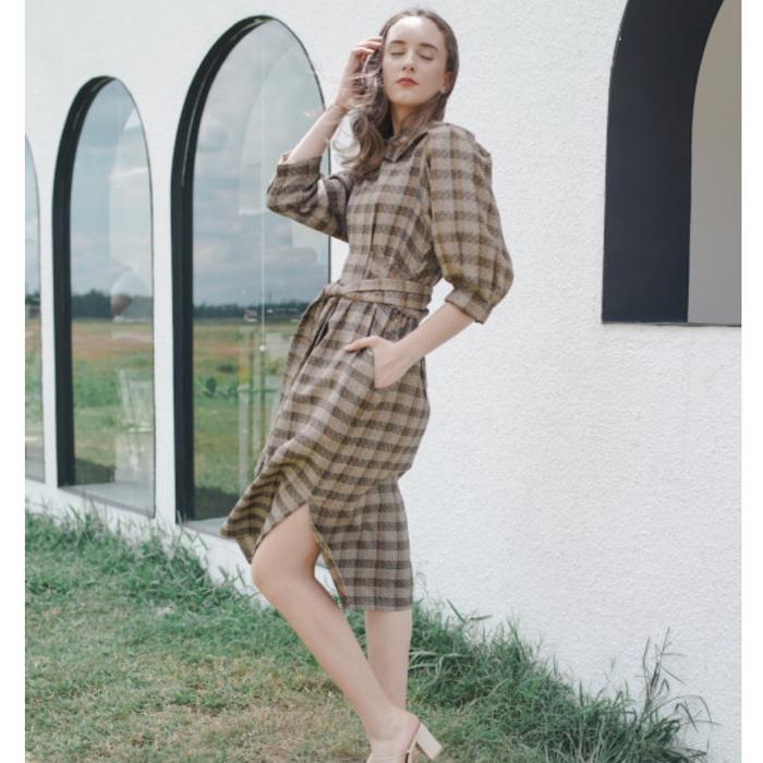 maven jade dress in tweed