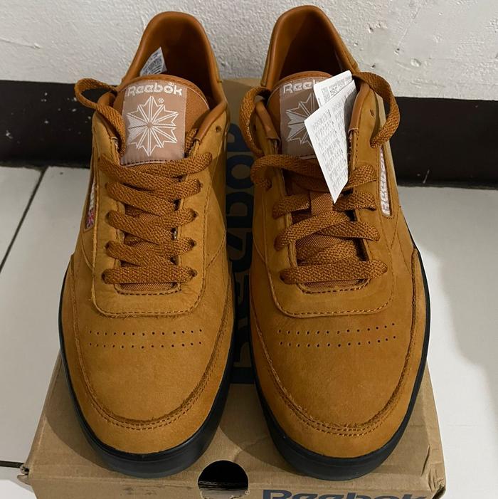 Reebok c85 salted caramel/ black