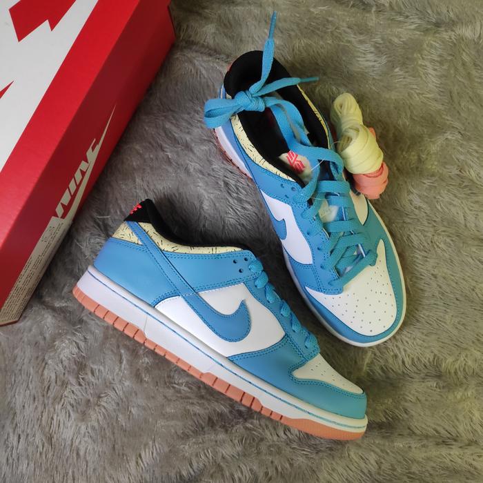 Kyrie Irving X Dunk Low Se 'Baltic Blue Gum Gs - 38.5 (100% authentic)