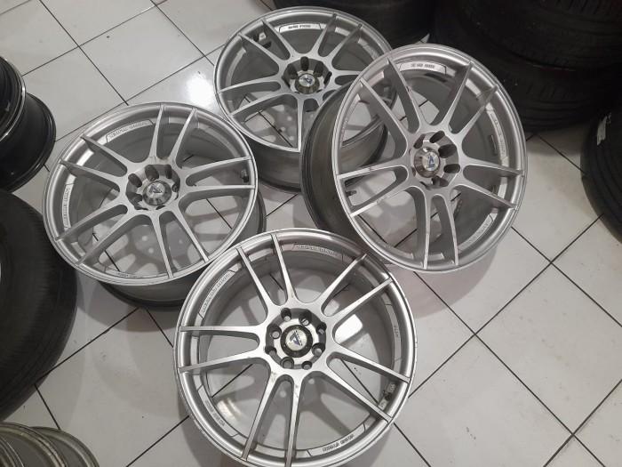 Velg Mobil Murah Ar-Evolution Ring 18 Pcd 4x100-4x114,3 Silver