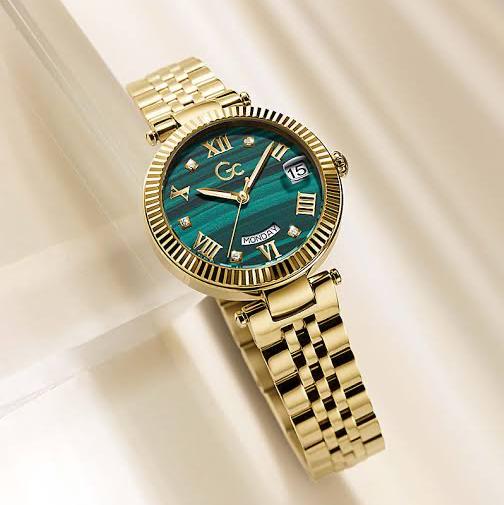 Jam tangan Guess Collection Gc Z01006L9MF original