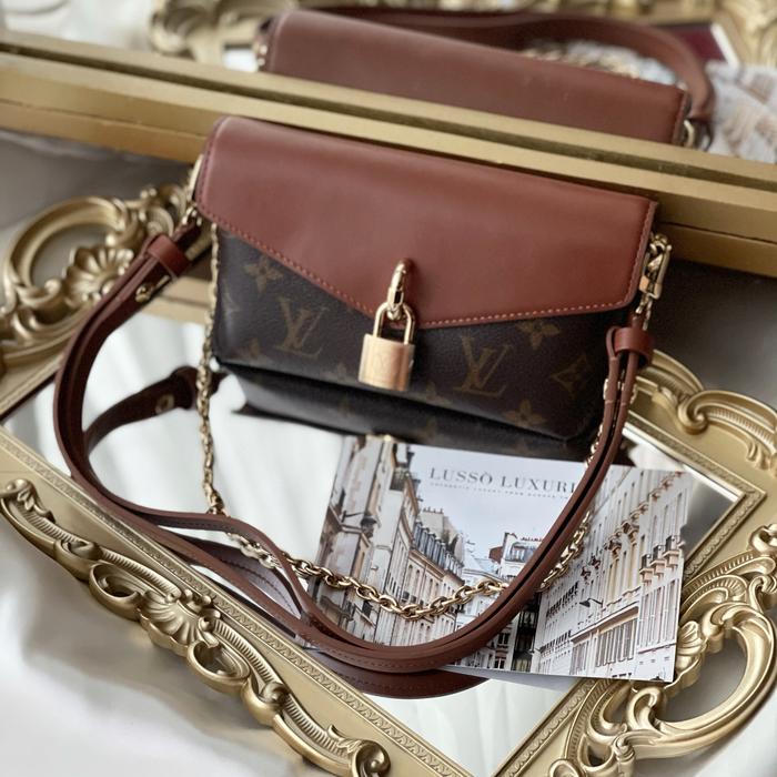 Original - LV Louis Vuitton Padlock On Strap Brown Monogram WOC