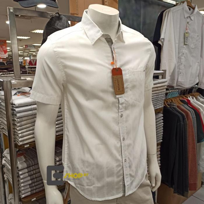 kemeja pria putih lengan pendek merk watchout bahan katun premium