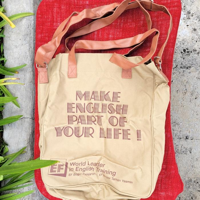 Tas kanvas selempang English First coklat / EF brown tote canvas bag