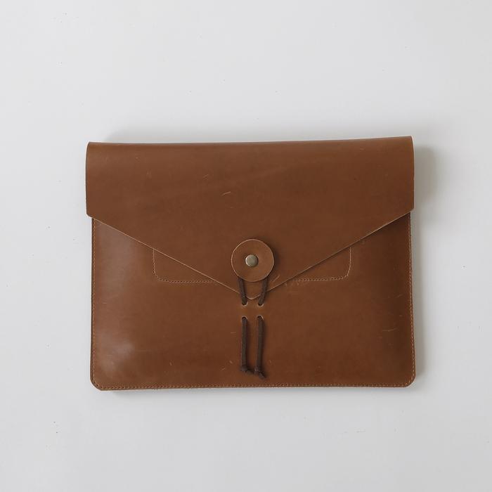 Lungo Clutch (custom ipad 12.9")