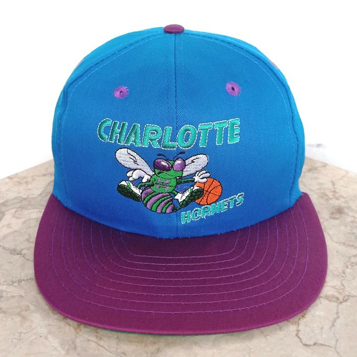 Topi Snapback Vintage 90's NBA CHARLOTTE HORNETS Snapback Hat
