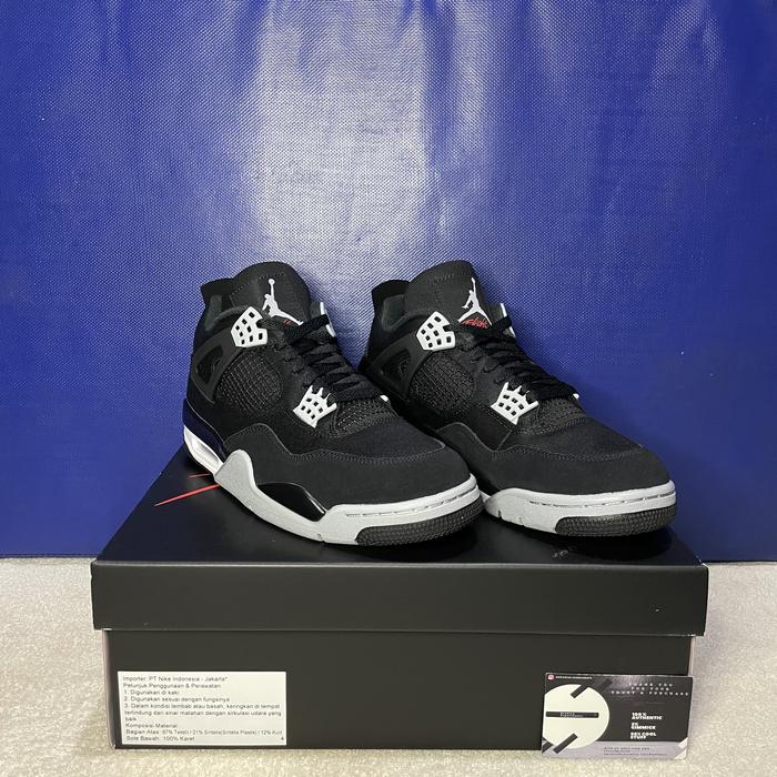 AIR JORDAN 4 BLACK CANVAS