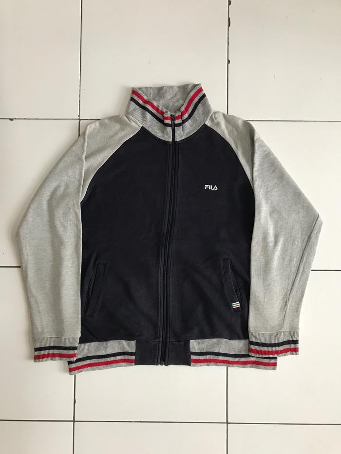 Fila Twotone Jaket Second Thrift Size L fit XL