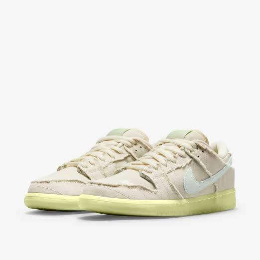 Nike SB Dunk Low Mummy