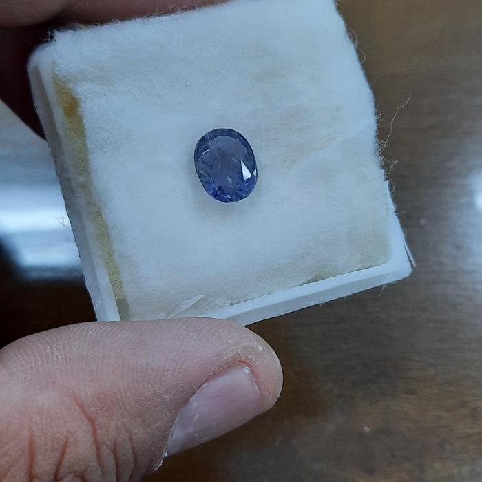 Natural iolite ( safir air)
