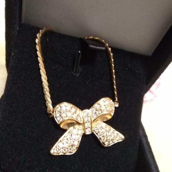 Vintage Kalung wanita Brand Monet gold tone super cute