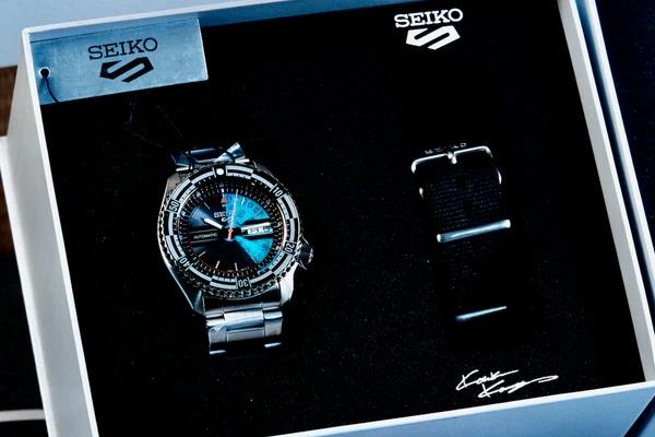 JAM TANGAN PRIA SEIKO 5SPORTS SRPJ43K1 SRPJ43 KOSUKE KAWAMURA LIMITED