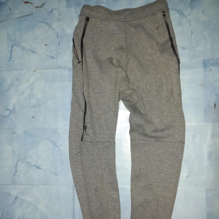 Jogger tech hnm original