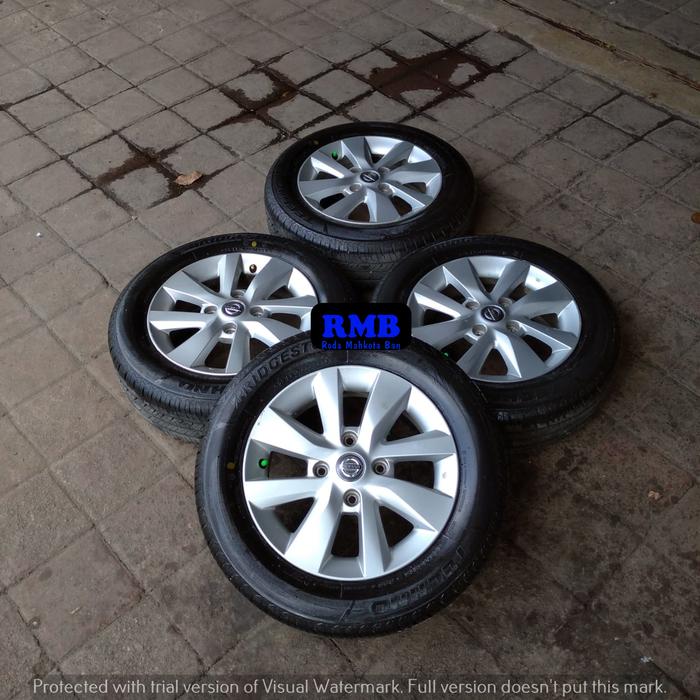 VELG BEKAS COPOTAN LIVINA RING 15 PCD 4x114 + BAN BUAT LIVINA