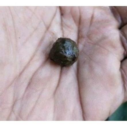 batu monta munta besi aktif